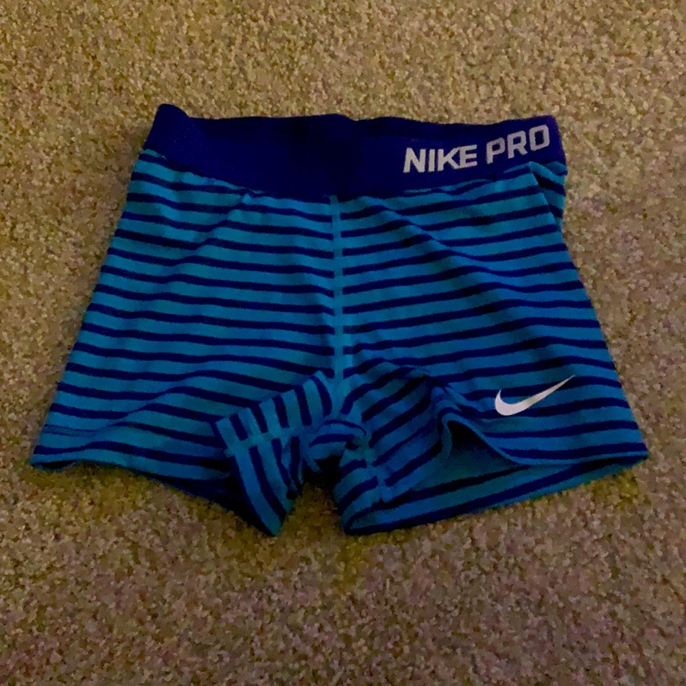 Nike spandex